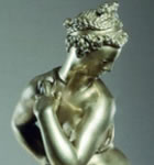 Estatua alegórica estilo Miguel Angel.